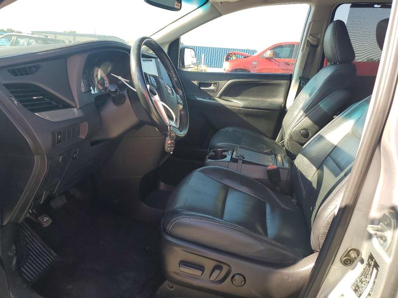 2015 Toyota Sienna მანქანა იყიდება აუქციონზე, vin: 5TDXK3DC0FS653108, აუქციონის ნომერი: 58933596