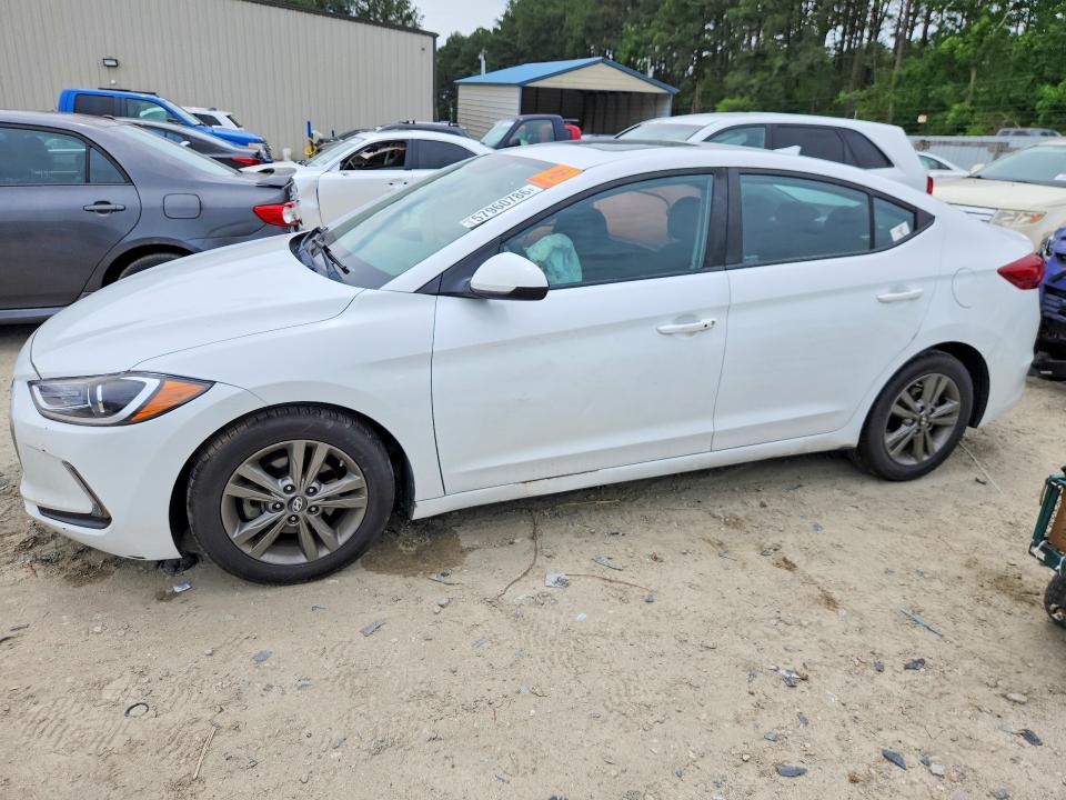 57960786 :رقم المزاد ، 5NPD84LF3JH248135 vin ، 2018 Hyundai Elantra مزاد بيع
