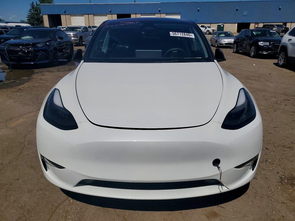 56712846 :رقم المزاد ، 7SAYGDEF0PF860093 vin ، 2023 Tesla Model Y مزاد بيع