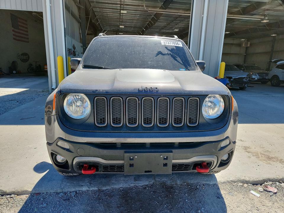 Продаж на аукціоні авто 2018 Jeep Renegade, vin: ZACCJBCBXJPH13700, номер лоту: 57377856