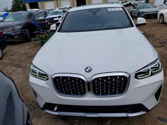 56122116 :رقم المزاد ، 5UX33DT03R9V02239 vin ، 2024 Bmw X4 مزاد بيع