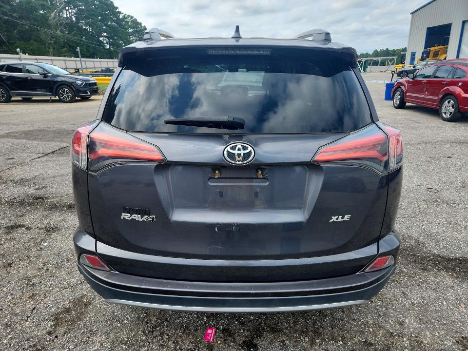 2018 Toyota Rav4 მანქანა იყიდება აუქციონზე, vin: 2T3WFREV3JW409866, აუქციონის ნომერი: 55767326