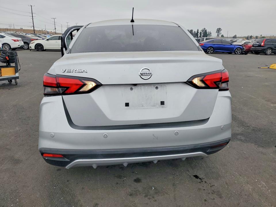 Aukcja sprzedaży 2022 Nissan Versa, vin: 3N1CN8DV1NL827747, numer aukcji: 58286666