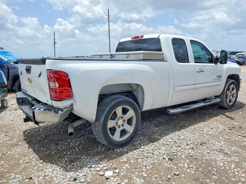 Продажа на аукционе авто 2013 Chevrolet Silverado, vin: 1GCRCSE03DZ326122, номер лота: 58274836