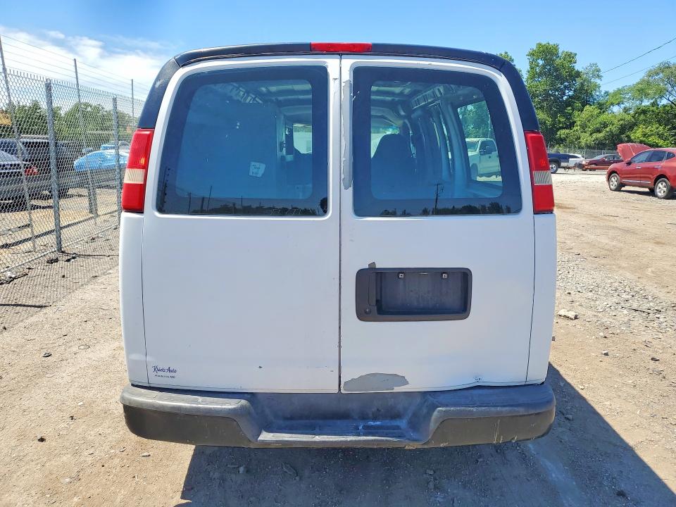 2008 Chevrolet Express G1500 მანქანა იყიდება აუქციონზე, vin: 1GCFG15X381217775, აუქციონის ნომერი: 56839896