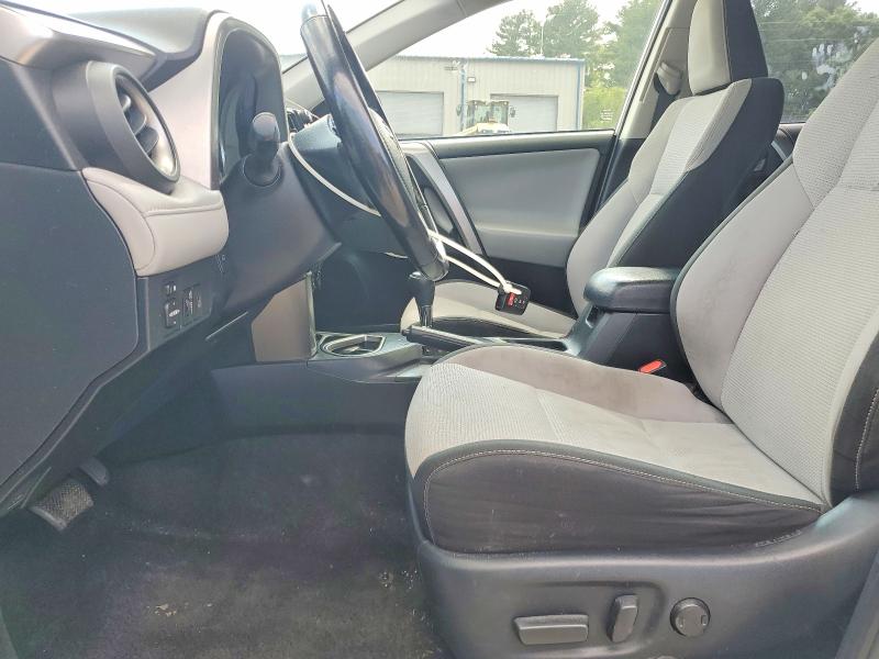 58521616 :رقم المزاد ، JTMRJREV2JD238942 vin ، 2018 Toyota Rav4 Hybrid مزاد بيع