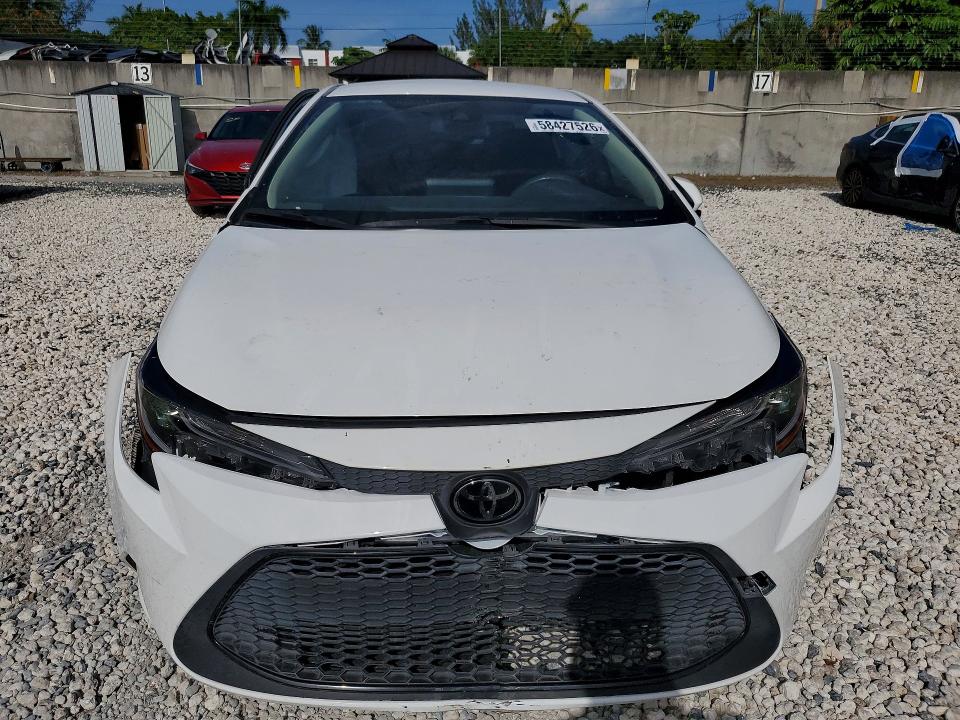 58427526 :رقم المزاد ، JTDEPMAE9N3002452 vin ، 2022 Toyota Corolla مزاد بيع
