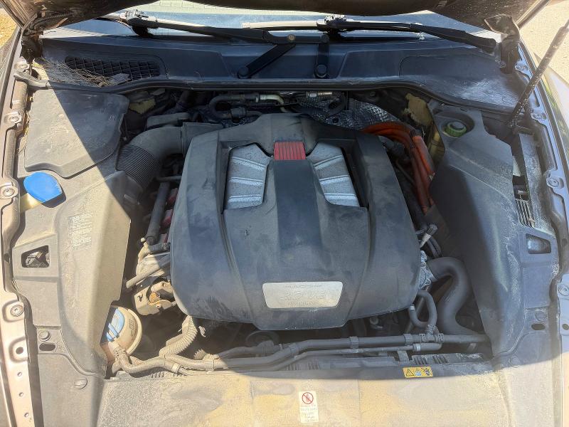 56469026 :رقم المزاد ، WP1AE2A27CLA91108 vin ، 2012 Porsche Cayenne مزاد بيع