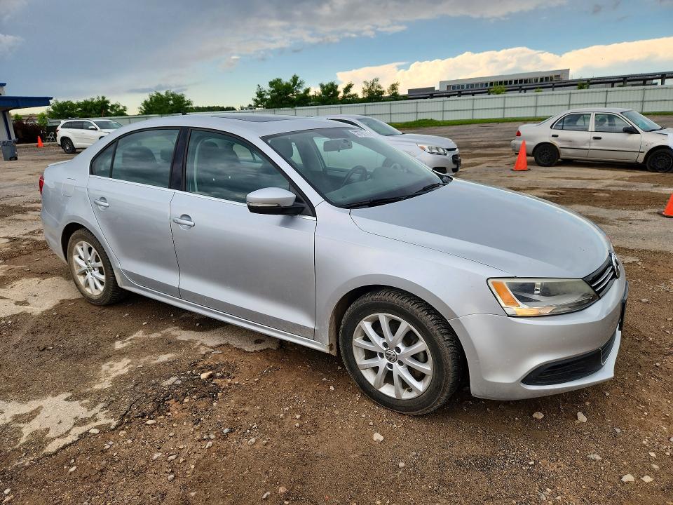 58705776 :رقم المزاد ، 3VWD07AJ4EM209115 vin ، 2014 Volkswagen Jetta مزاد بيع