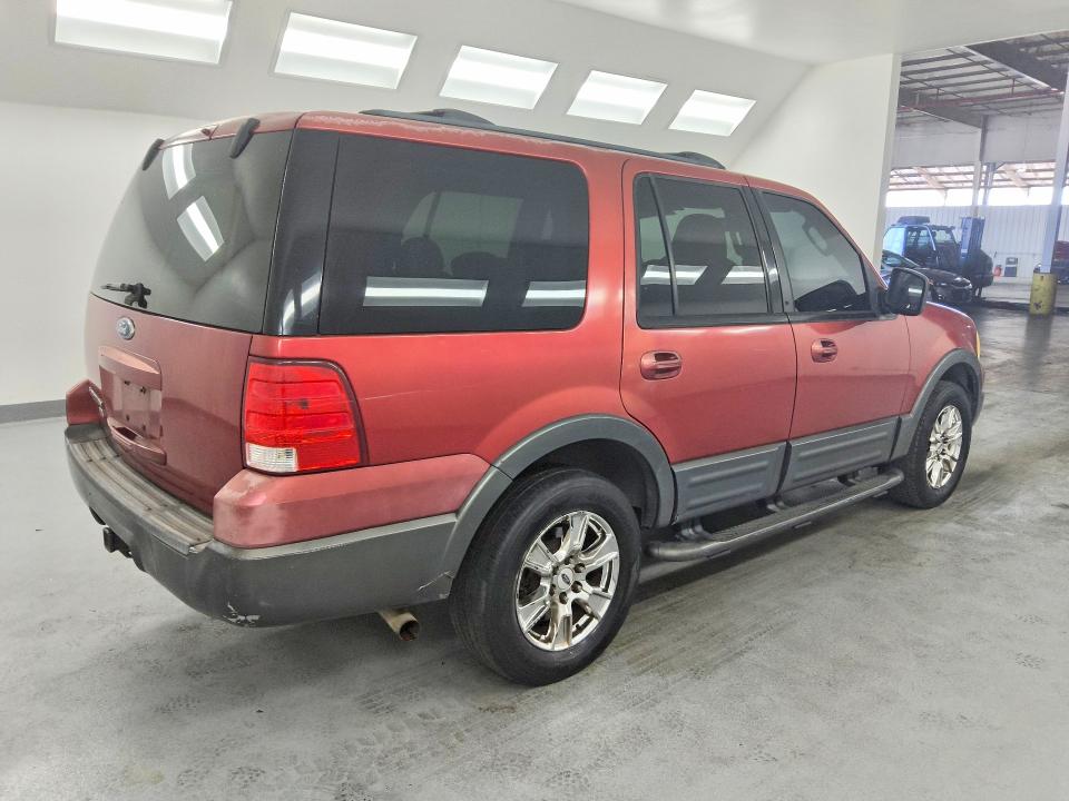 58244536 :رقم المزاد ، 1FMRU15W24LB85439 vin ، 2004 Ford Expedition مزاد بيع