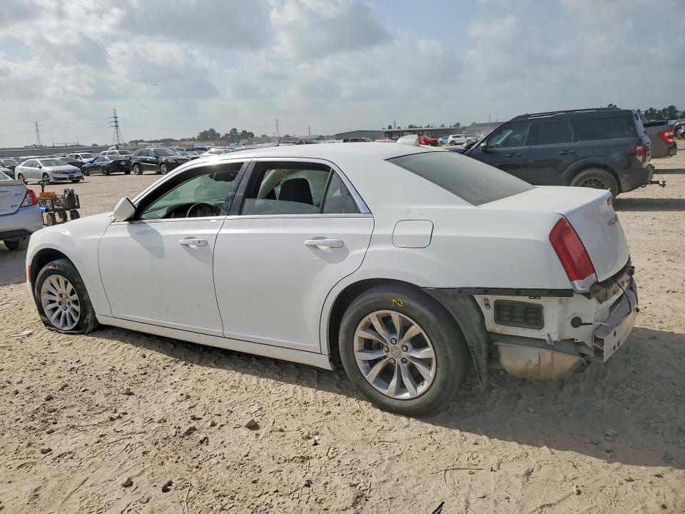 85458265 :رقم المزاد ، 2C3CCAAG8NH209953 vin ، 2022 Chrysler 200 Convertible مزاد بيع