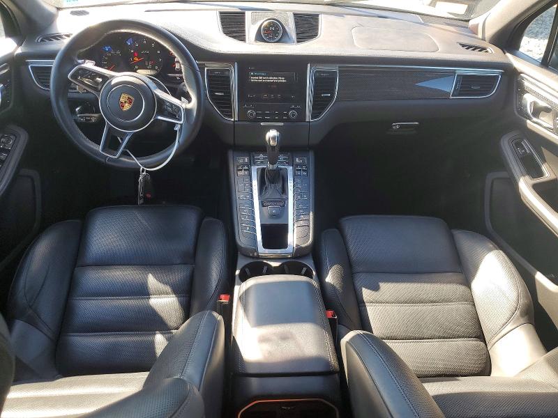 2017 Porsche Macan მანქანა იყიდება აუქციონზე, vin: WP1AG2A54HLB52300, აუქციონის ნომერი: 56413776