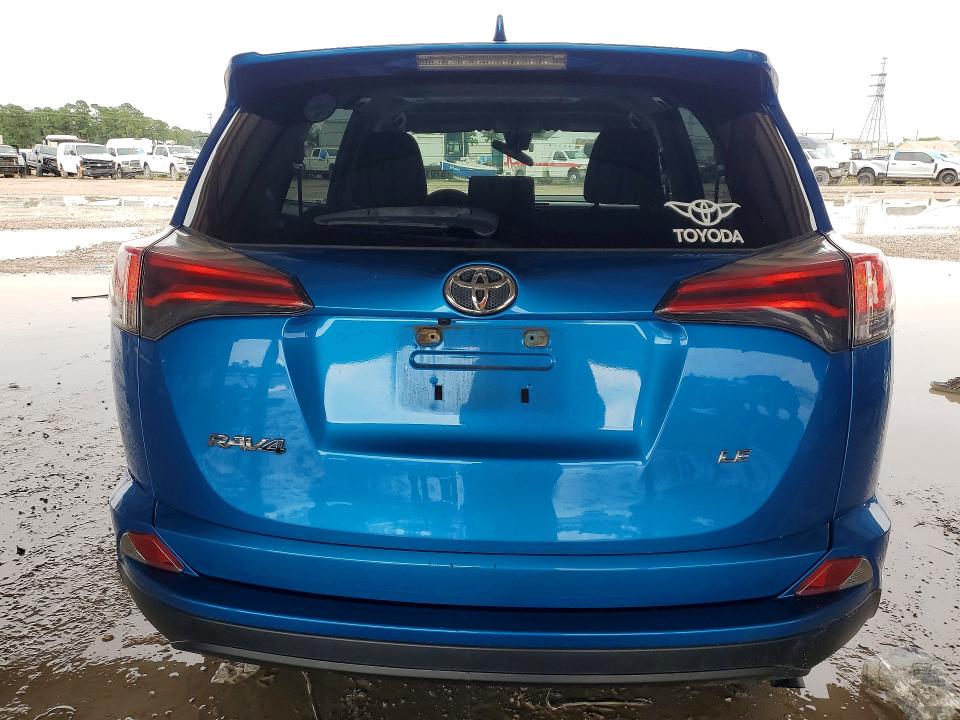 Продажа на аукционе авто 2018 Toyota Rav4, vin: JTMZFREV2JJ177224, номер лота: 57012946