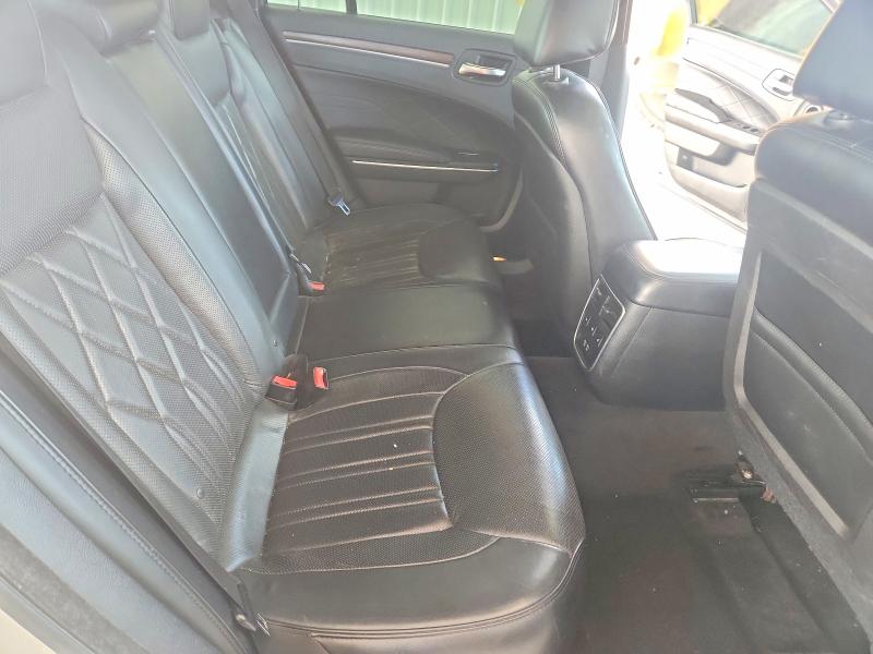 58233516 :رقم المزاد ، 2C3CCASG8FH792900 vin ، 2015 Chrysler 300c مزاد بيع