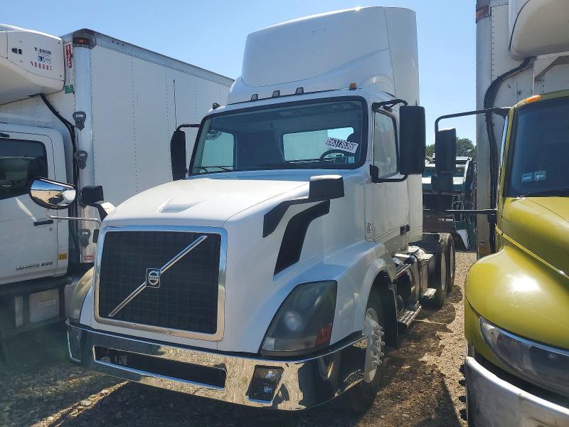 Aukcja sprzedaży 2016 Volvo Vnl, vin: 4V4NC9EG6GN959895, numer aukcji: 56373636