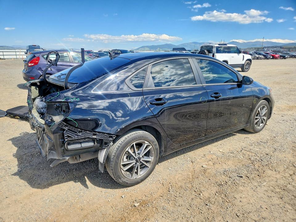 Продажа на аукционе авто 2022 Kia Forte, vin: 3KPF24ADXNE493729, номер лота: 57532516