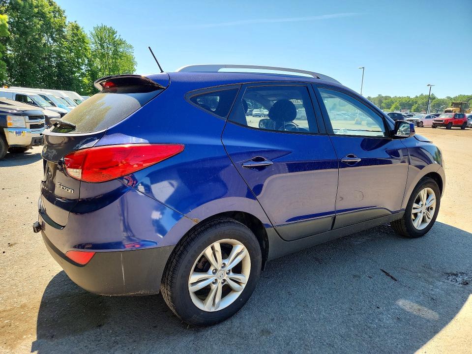 Продажа на аукционе авто 2011 Hyundai Tucson, vin: KM8JU3AC2BU134714, номер лота: 55551196