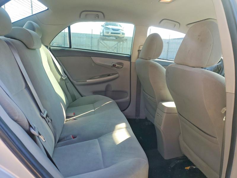 58575896 :رقم المزاد ، 2T1BU4EE8AC435140 vin ، 2010 Toyota Corolla مزاد بيع