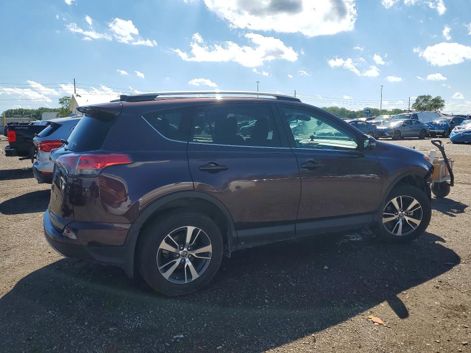 Продаж на аукціоні авто 2017 Toyota Rav4, vin: 2T3RFREV7HW684504, номер лоту: 57031406