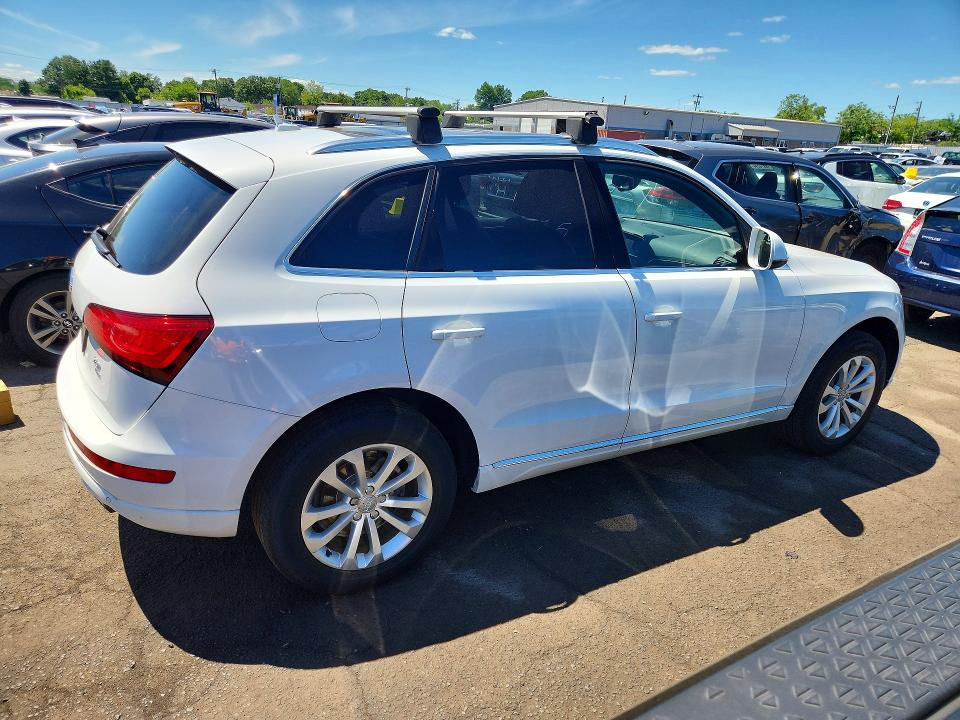 56630776 :رقم المزاد ، WA1LFAFP9EA080299 vin ، 2014 Audi Q5 مزاد بيع