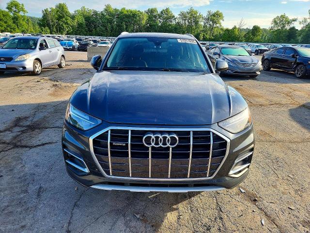 57551036 :رقم المزاد ، WA1AAAFY1M2002820 vin ، 2021 Audi Q5 مزاد بيع