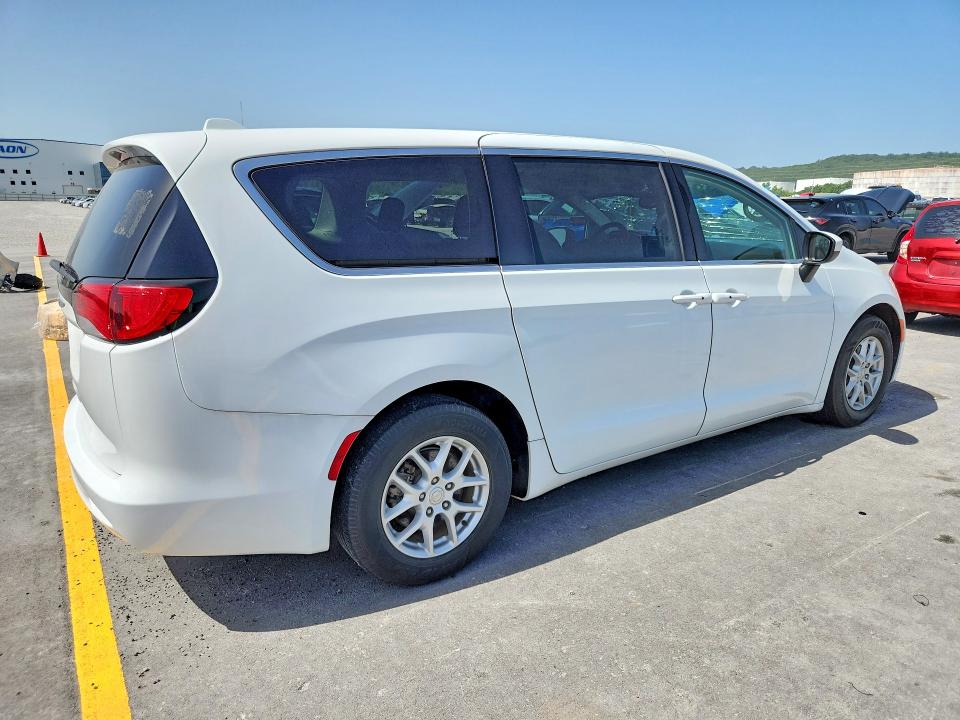 2017 Chrysler Pacifica მანქანა იყიდება აუქციონზე, vin: 2C4RC1DG2HR722924, აუქციონის ნომერი: 85632085