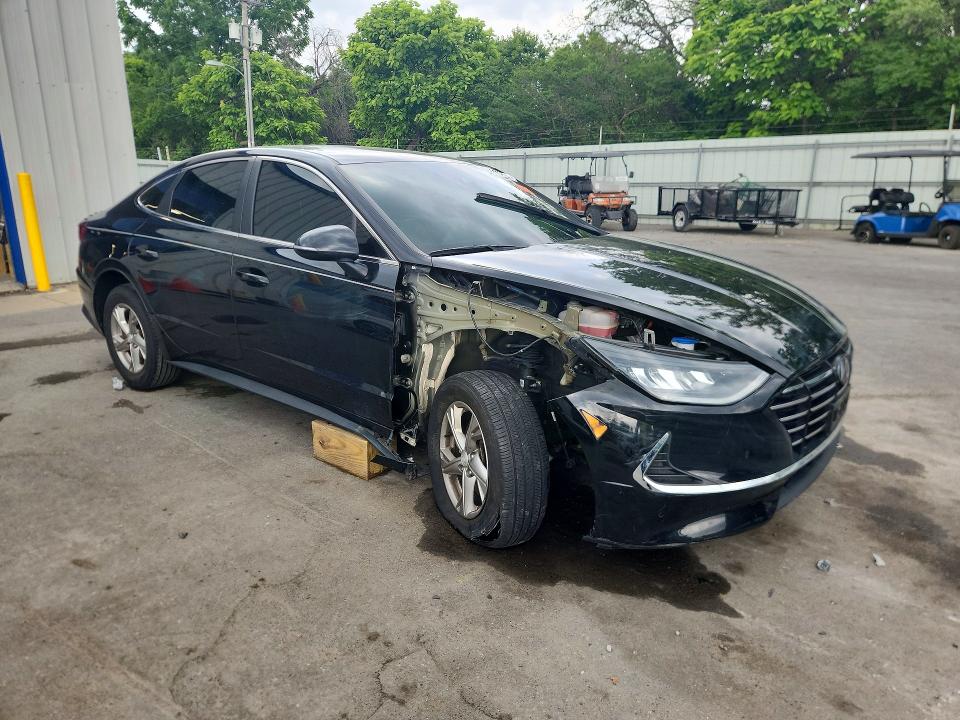 56416306 :رقم المزاد ، 5NPEG4JA1NH147468 vin ، 2022 Hyundai Sonata مزاد بيع