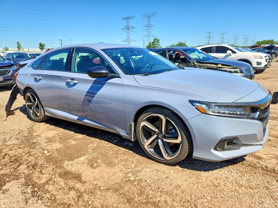 57059406 :رقم المزاد ، 1HGCV1F47NA090538 vin ، 2022 Honda Accord مزاد بيع