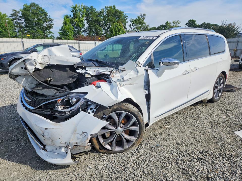 Auction sale of the 2020 Chrysler Pacifica, vin: 2C4RC1GGXLR250847, lot number: 53954076