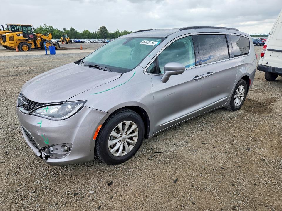 Продажа на аукционе авто 2017 Chrysler Pacifica, vin: 2C4RC1BG1HR796743, номер лота: 57660156