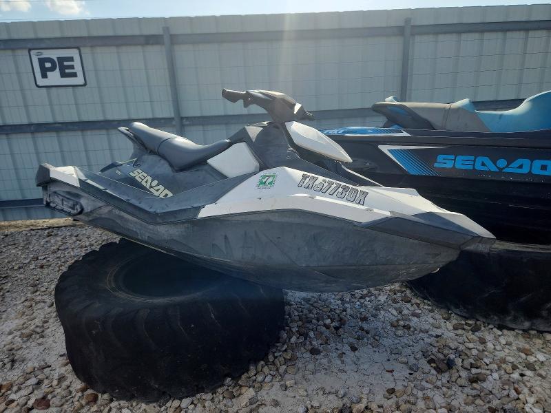 2017 Sea-doo Spark მანქანა იყიდება აუქციონზე, vin: YDV62239J617, აუქციონის ნომერი: 56860526