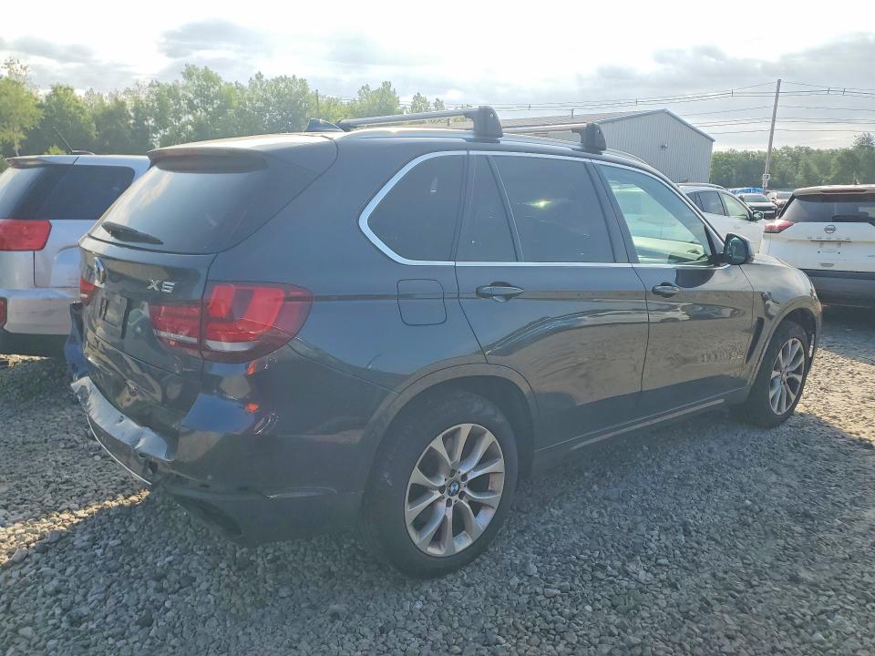 55566976 :رقم المزاد ، 5UXKR6C54F0J76453 vin ، 2015 Bmw X5 مزاد بيع