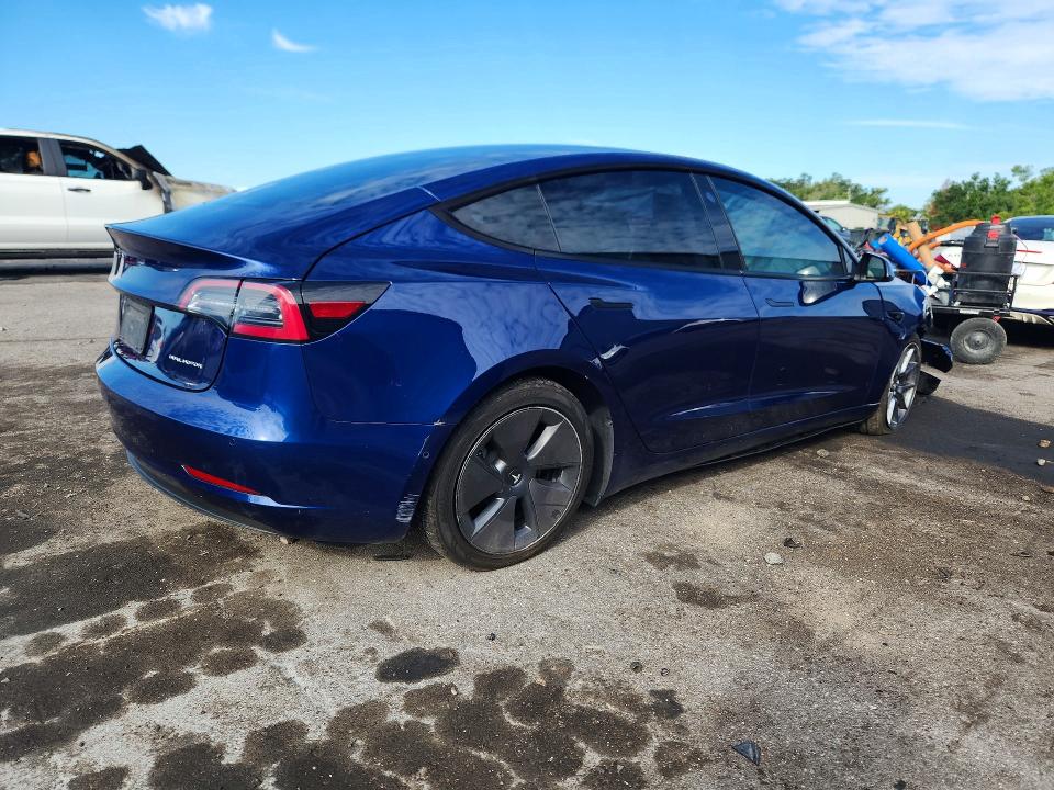 2022 Tesla Model 3 მანქანა იყიდება აუქციონზე, vin: 5YJ3E1EB4NF274762, აუქციონის ნომერი: 57411786