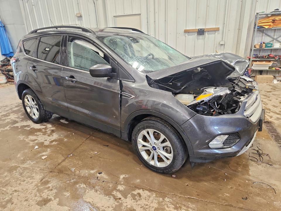 58077786 :رقم المزاد ، 1FMCU9GD5JUD21598 vin ، 2018 Ford Escape مزاد بيع