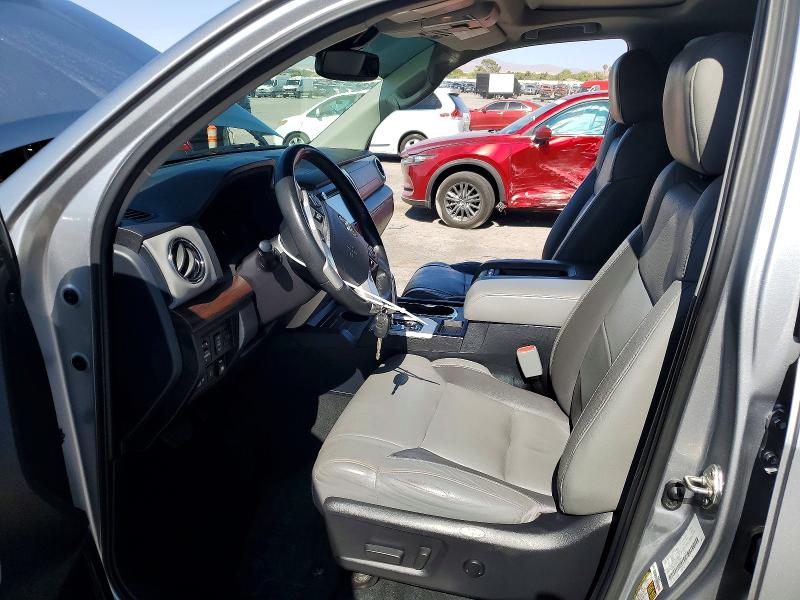 Продаж на аукціоні авто 2019 Toyota Tundra, vin: 5TFHY5F15KX810680, номер лоту: 85974475