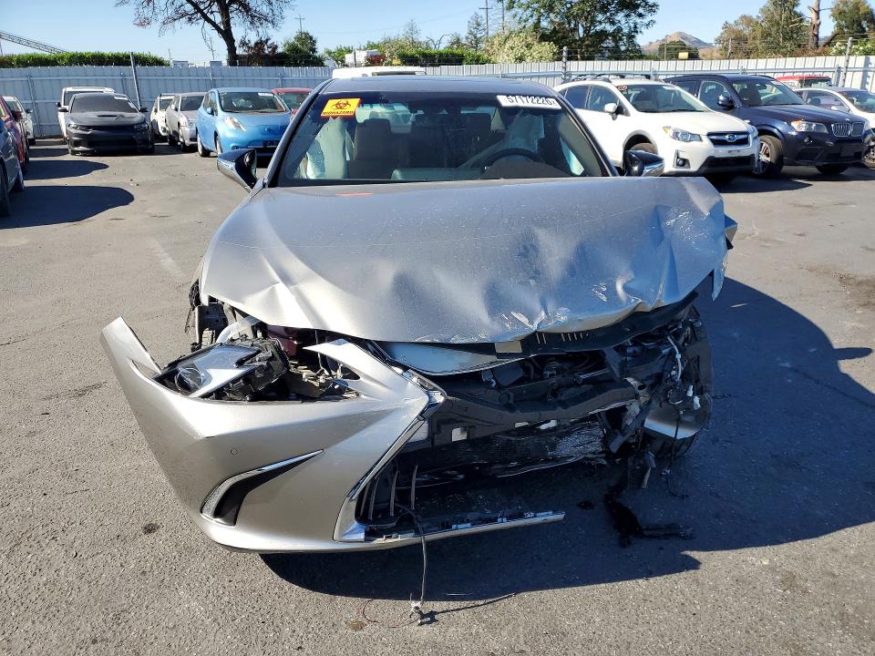 57172226 :رقم المزاد ، 58ADZ1B1XMU099545 vin ، 2021 Lexus Es 350 مزاد بيع