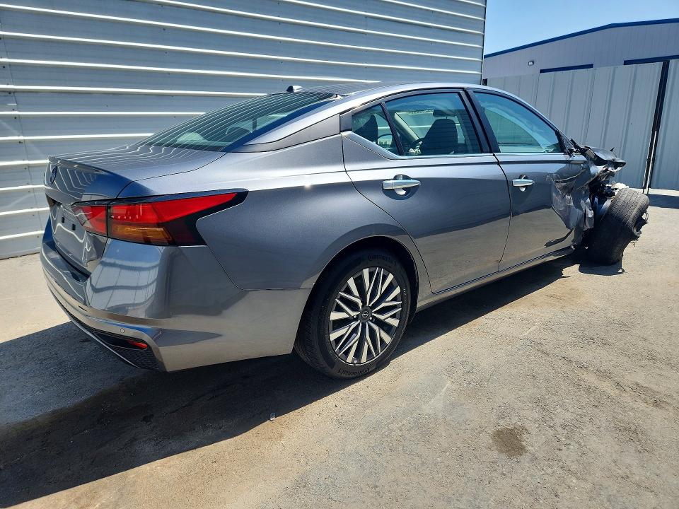 Auction sale of the 2025 Nissan Altima, vin: 1N4BL4DV3SN389516, lot number: 58480006