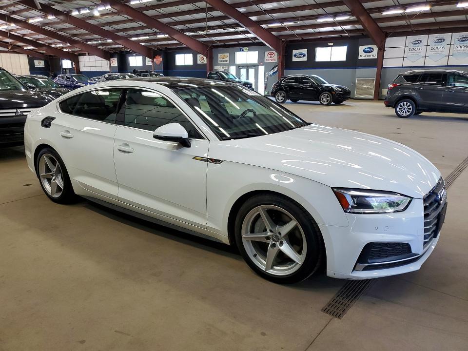 Продаж на аукціоні авто 2019 Audi A5, vin: WAUENCF54KA024940, номер лоту: 57462786