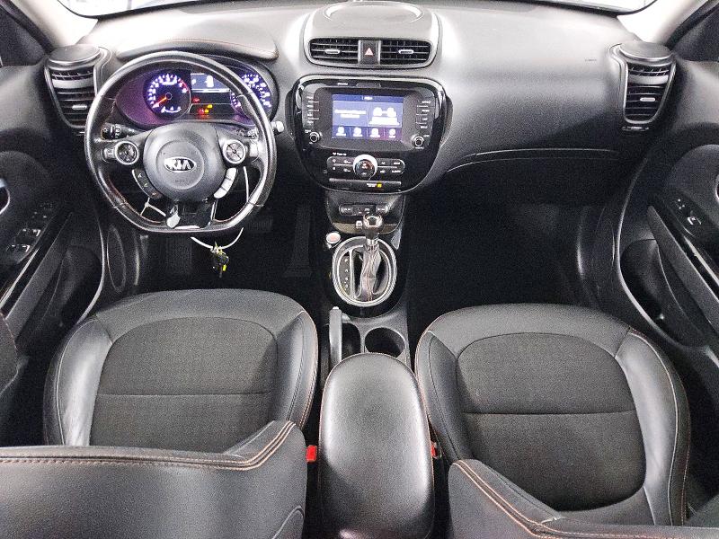 2018 Kia Soul მანქანა იყიდება აუქციონზე, vin: KNDJX3AA6J7557707, აუქციონის ნომერი: 56181116