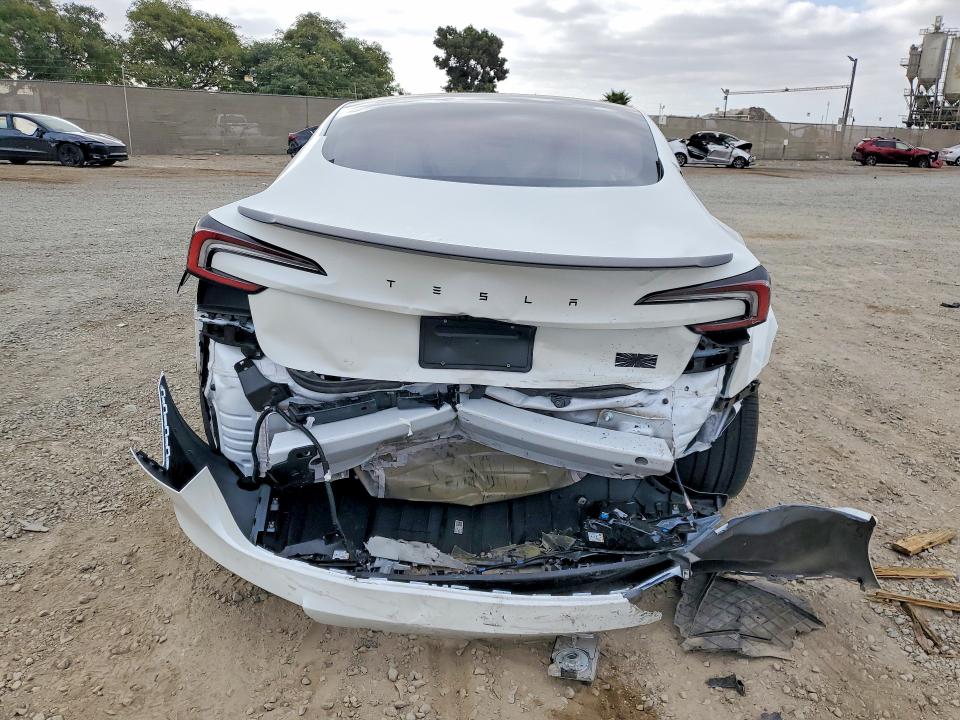 2026 Tesla Model 3 მანქანა იყიდება აუქციონზე, vin: 5YJ3E1ETXTF182657, აუქციონის ნომერი: 85634975