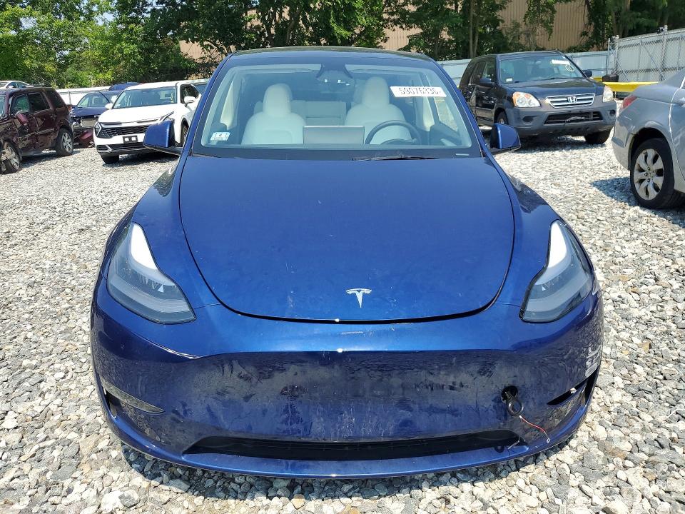 Продажа на аукционе авто 2024 Tesla Model Y, vin: 7SAYGDEE8RA233827, номер лота: 59076336