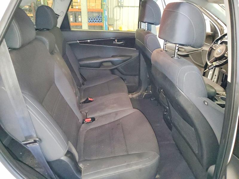 Продажа на аукционе авто 2017 Kia Sorento, vin: 5XYPGDA53HG240550, номер лота: 56314946