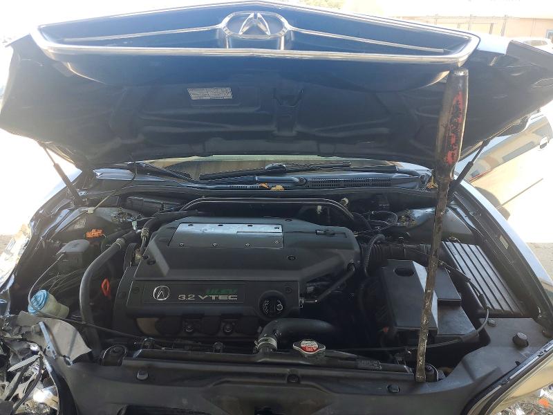 58470046 :رقم المزاد ، 19UYA42471A022212 vin ، 2001 Acura 3.2cl مزاد بيع