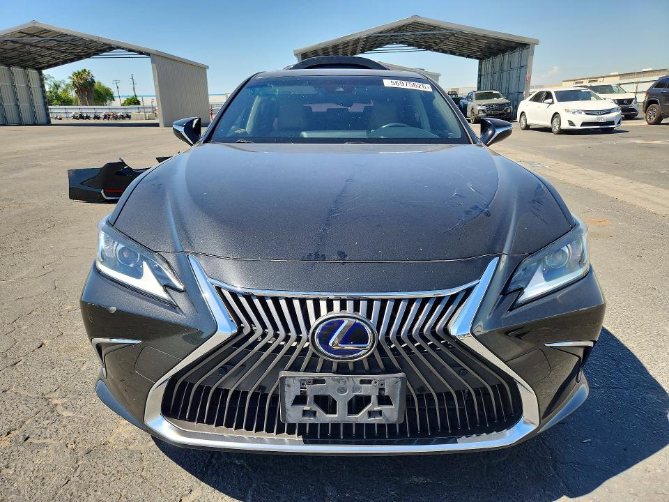 Продаж на аукціоні авто 2019 Lexus Es, vin: JTHB21B10K2034217, номер лоту: 56975626