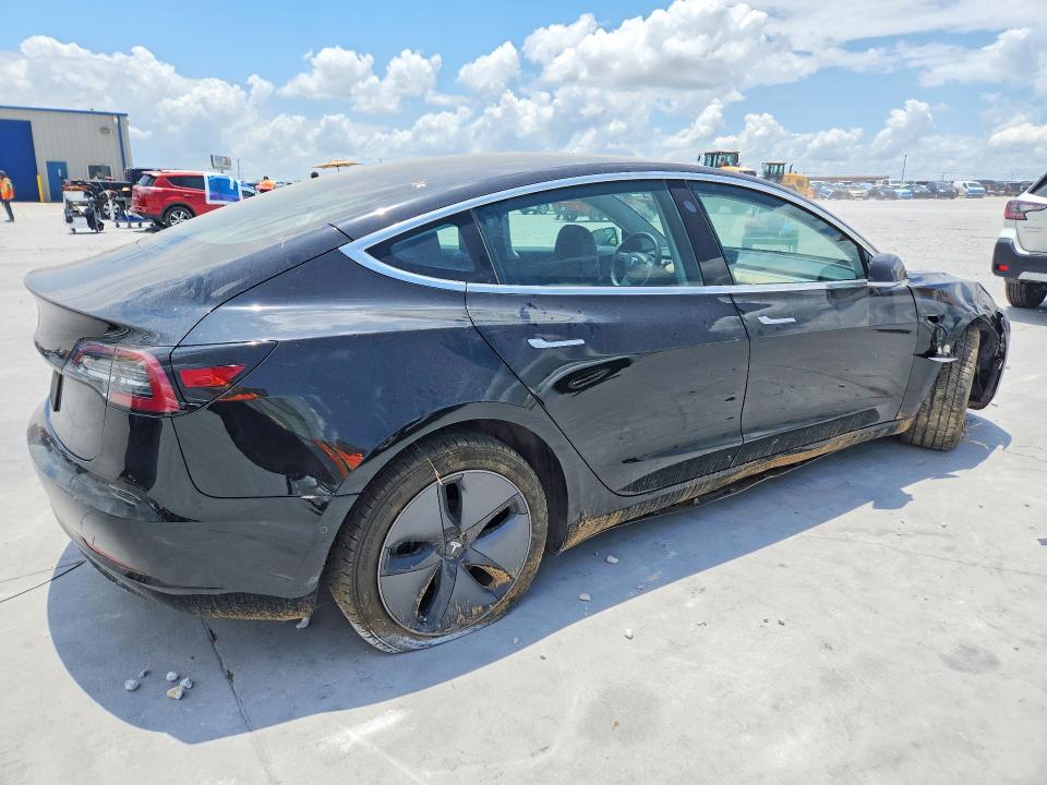 55929706 :رقم المزاد ، 5YJ3E1EA2LF611322 vin ، 2020 Tesla Model 3 مزاد بيع