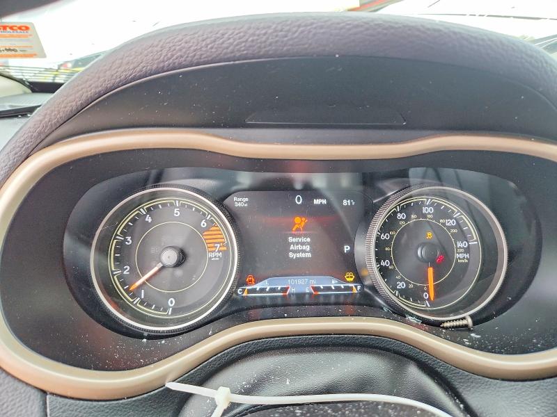 59003366 :رقم المزاد ، 1C4PJLDB1JD523529 vin ، 2018 Jeep Cherokee مزاد بيع