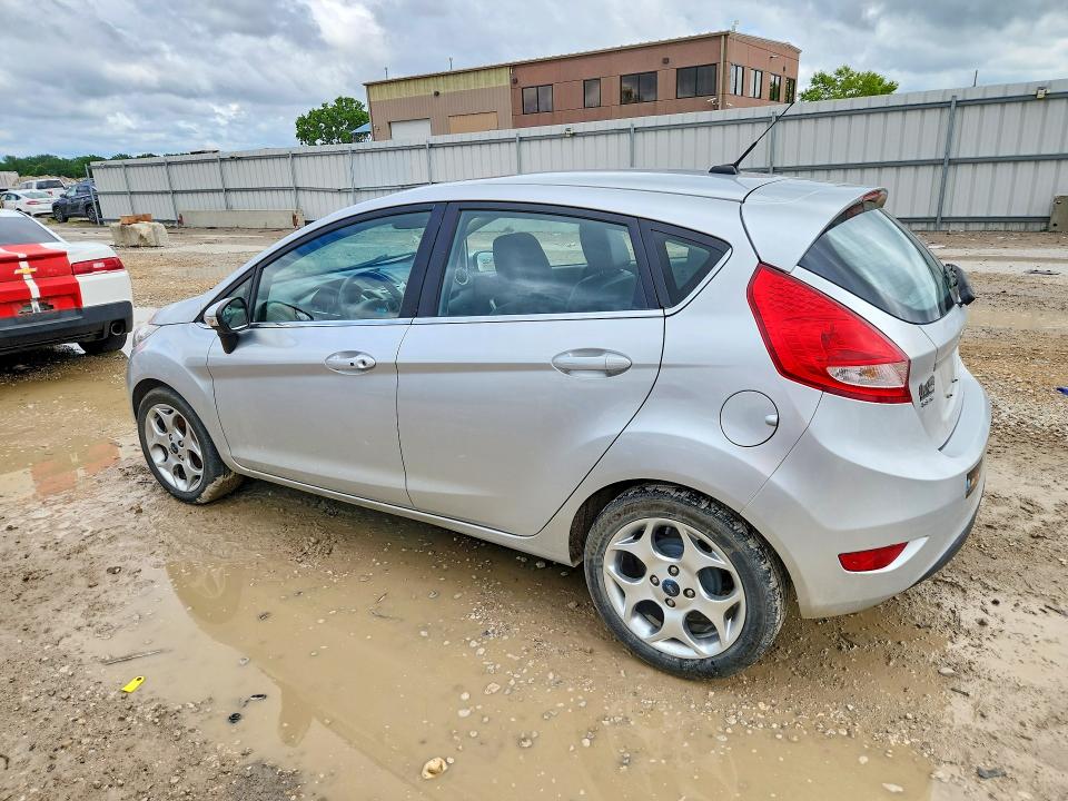 2011 Ford Fiesta მანქანა იყიდება აუქციონზე, vin: 3FADP4FJ0BM108936, აუქციონის ნომერი: 58330946