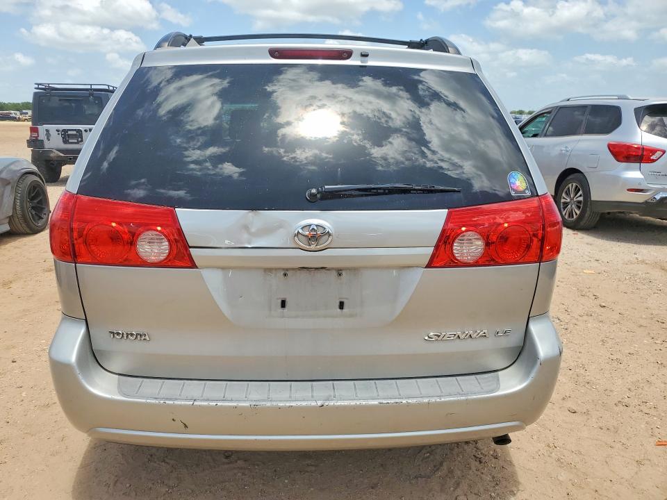 Aukcja sprzedaży 2010 Toyota Sienna, vin: 5TDKK4CC3AS305927, numer aukcji: 58485646