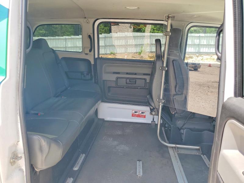 2014 Mobility Ventures Mv-1 მანქანა იყიდება აუქციონზე, vin: 57WMD2A64EM101817, აუქციონის ნომერი: 55650076