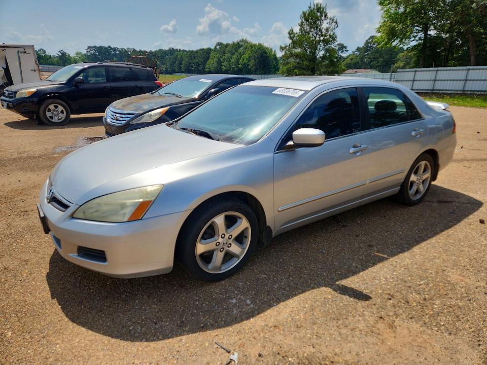 55536786 :رقم المزاد ، 1HGCM66577A078773 vin ، 2007 Honda Accord مزاد بيع